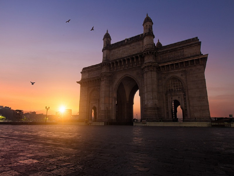 ساعت بازدید از دروازه هند