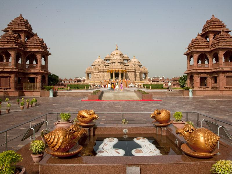 مراسم‌های مذهبی معبد آکشاردام هند