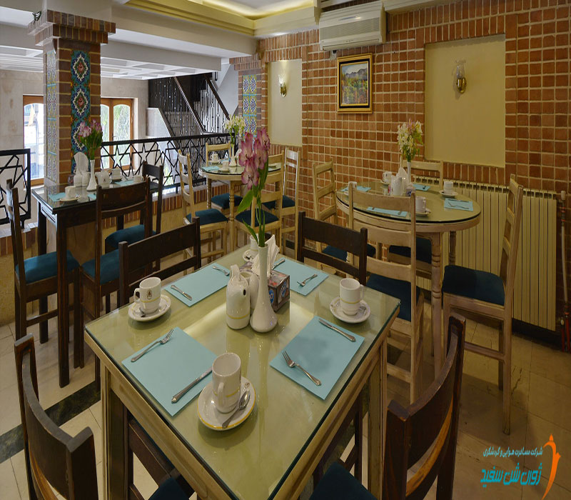 رستوران هتل ارگ شیراز