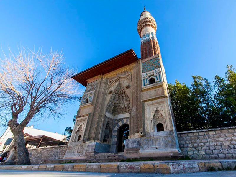 مسجد صاحب عطا قونیه مسجد صاحب عطا قونیه
