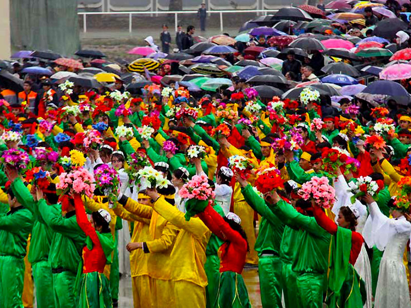 جشن گل گردانی در تاجیکستان