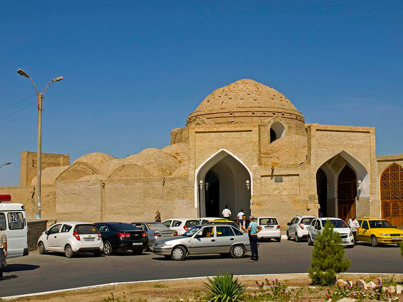 طاق تلپک فروشان بخارا