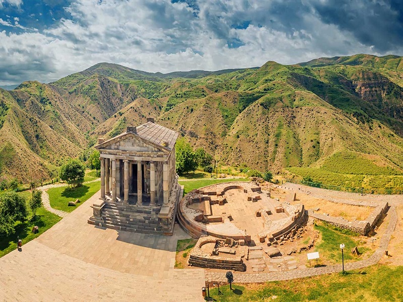 معبد پاگان گارنی ارمنستان