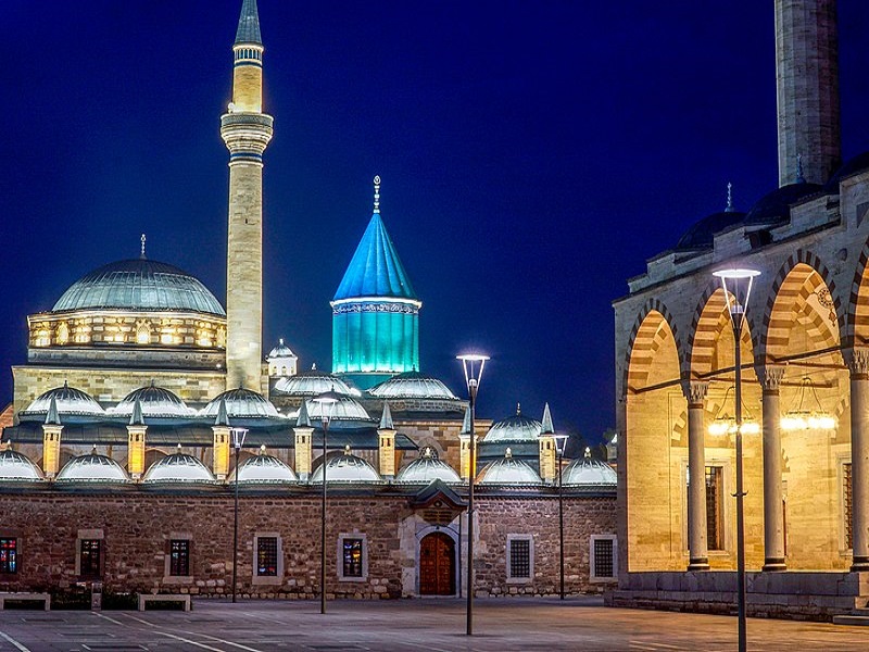 معماری آرامگاه مولانا