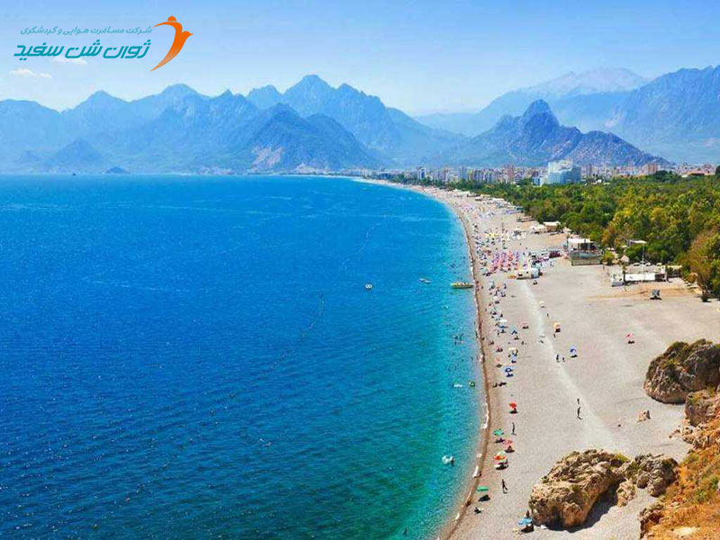 ساحل زیبا و رویایی لارا آنتالیا ساحل زیبا و رویایی لارا آنتالیا