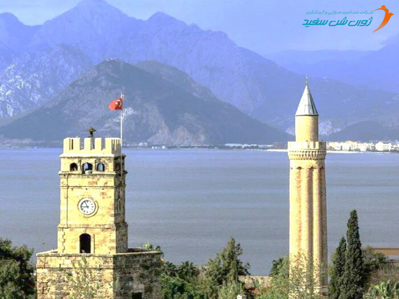برج ساعت آنتالیا