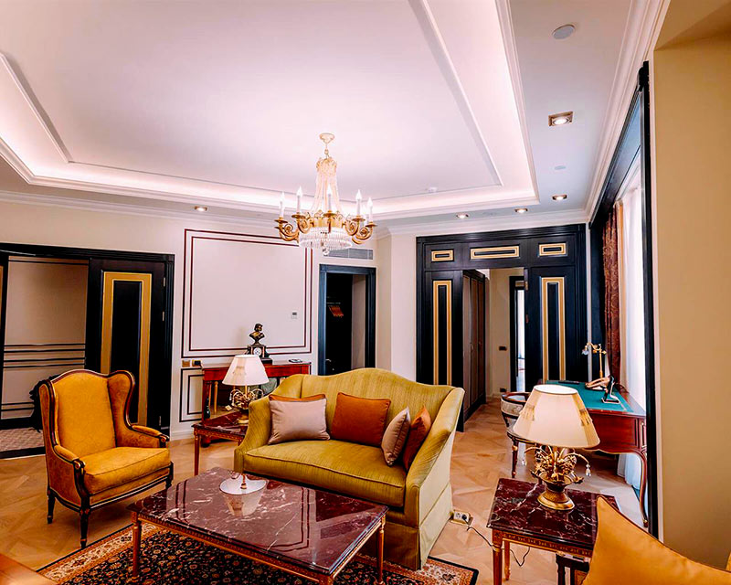 اتاق شاهانه در گلدن پالاس